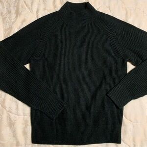 Uniqlo Men's Black Ribbed Mockneck Turtleneck Sweater
